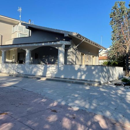 ג'ובינאצו B&B A Pochi Passi Dal Mare מראה חיצוני תמונה