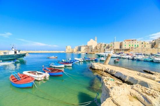 ג'ובינאצו B&B A Pochi Passi Dal Mare מראה חיצוני תמונה